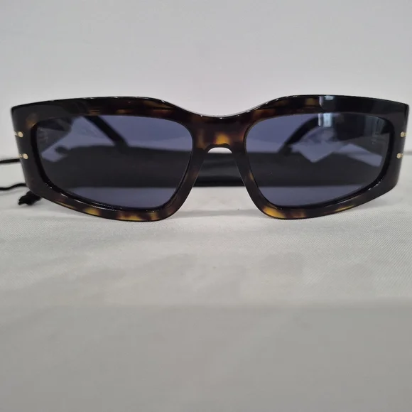 DIOR Womens Sunglasses, Dior Signature S9U, Tortoise Shell Sunglasses, Authentic - Picture 2 of 8